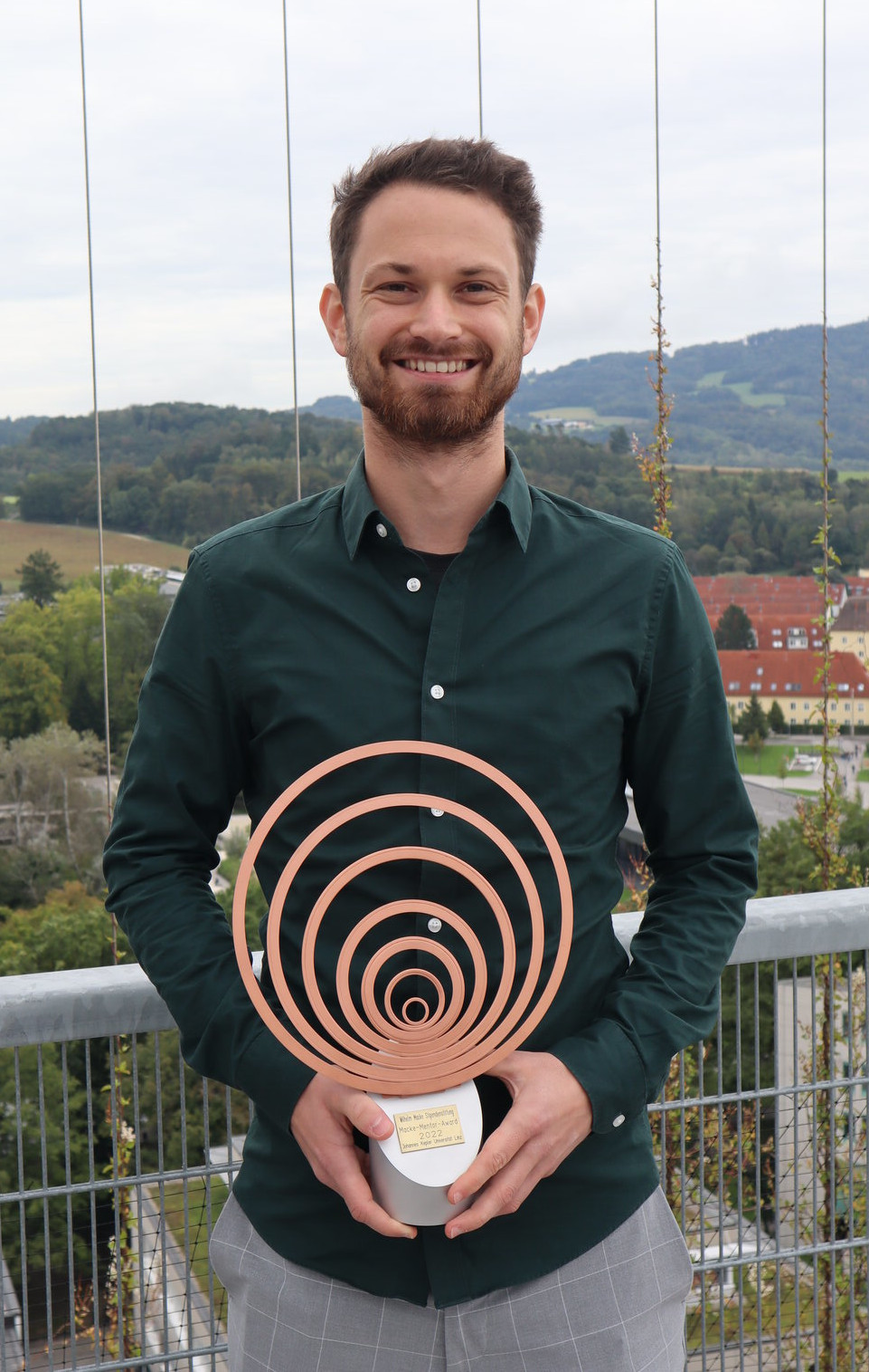 Der Gewinner des Macke Awards 2022, Matthias Bramauer